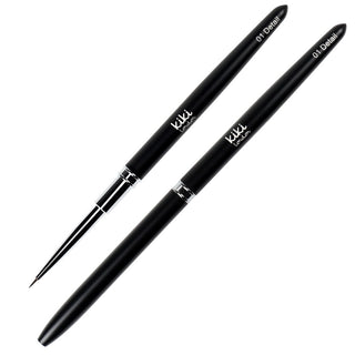 Kiki London's 5mm detail brush is the finest brush in our collection. With super short compact bristles to help with precise detailing - this brush is perfect to use for creating intricate nail art designs, fine patterns and nail drawings