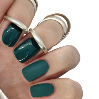 Kiki London Ivy Forest Green Gel Polish 