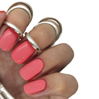 party punch nail gel nails gellack gellac manicure pink coral bright summer spring light pretty orange peach