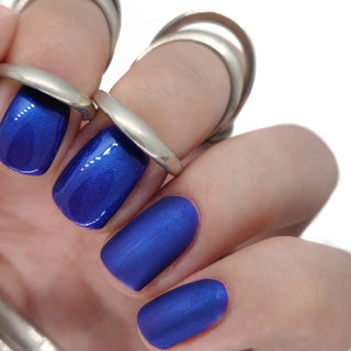 grape juice blue purple blurple shimmer metallic shiny party gel polish nails manicure summer winter sparkle glitter bright