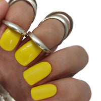 kiki london nail gel polish lemon tart yellow gellack gellac manicure nails shimmer pearly shiny bright neon summer