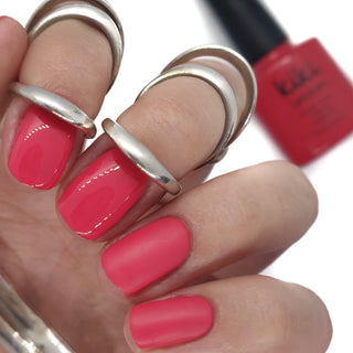holiday nails gel polish pink red coral bright manicure gellac gellak summer spring mani hot 